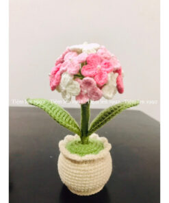 Chậu hoa Cẩm Tú Cầu băng len handmade